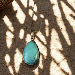 Turquoise Teardrop Pendant Necklace